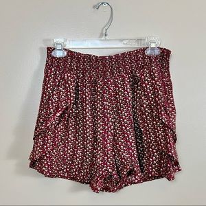 Sold RD Style Hip Ruffle Shorts